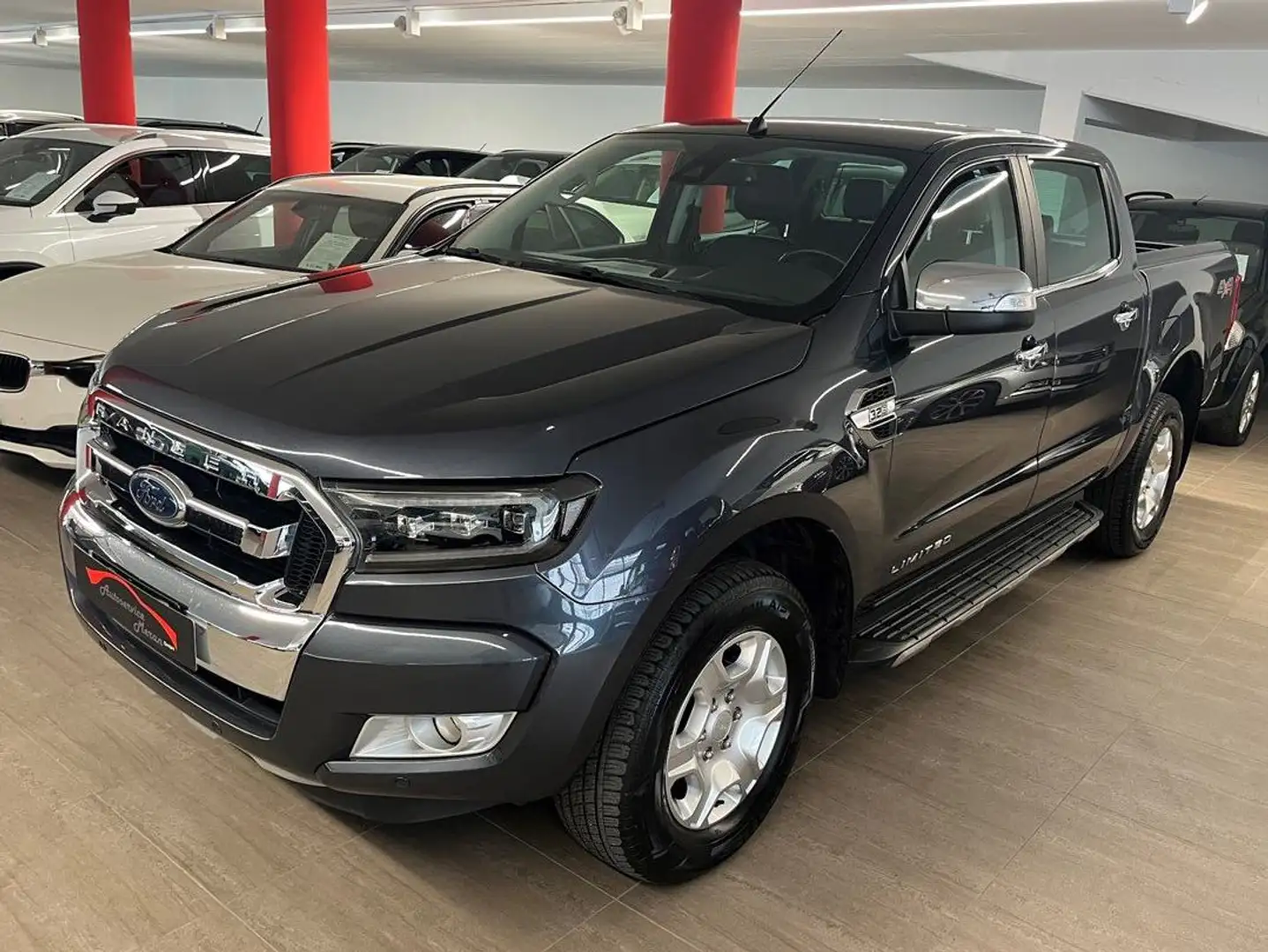 Ford Ranger 3.2 TDCI 4×4 Limited 200 CV LED gancio Euro 6 Gris - 1