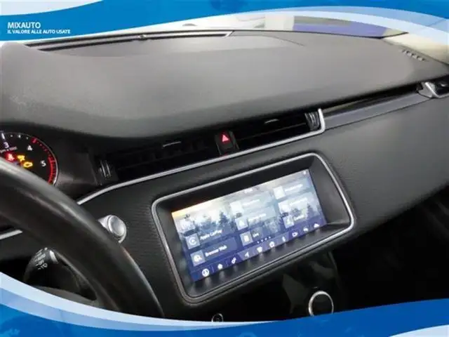Land Rover Range Rover Evoque view 5