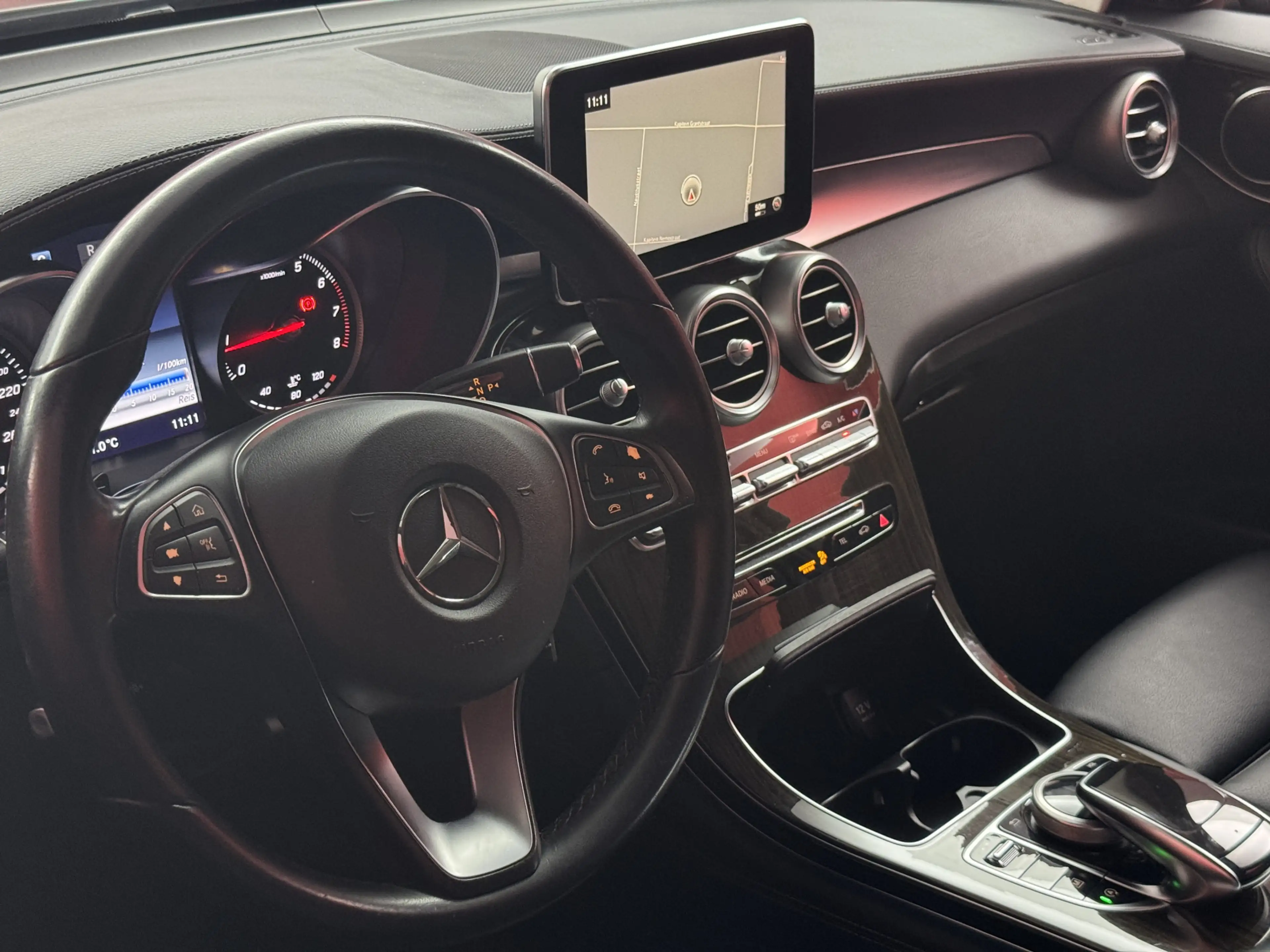 Mercedes-Benz GLC 250 4MATIC Prestige | Nieuw Binnen | Navigatie | Leer — photo 3