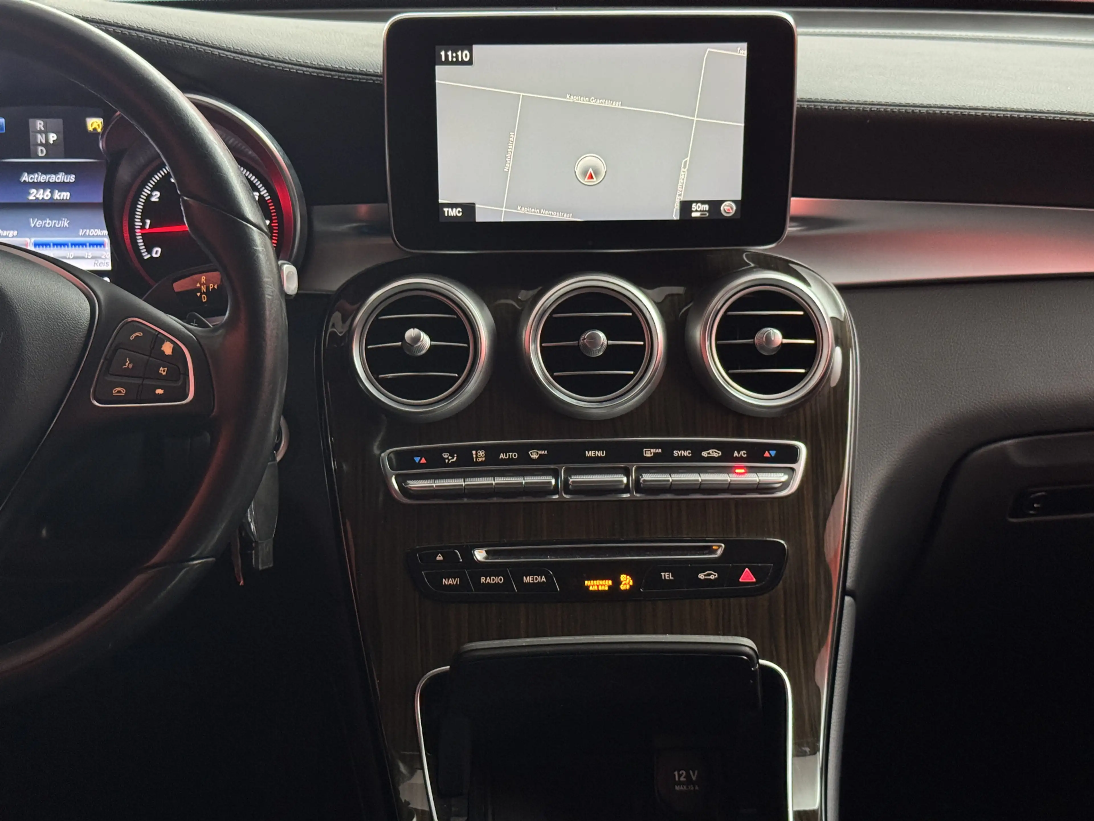Mercedes-Benz GLC 250 4MATIC Prestige | Nieuw Binnen | Navigatie | Leer — photo 15
