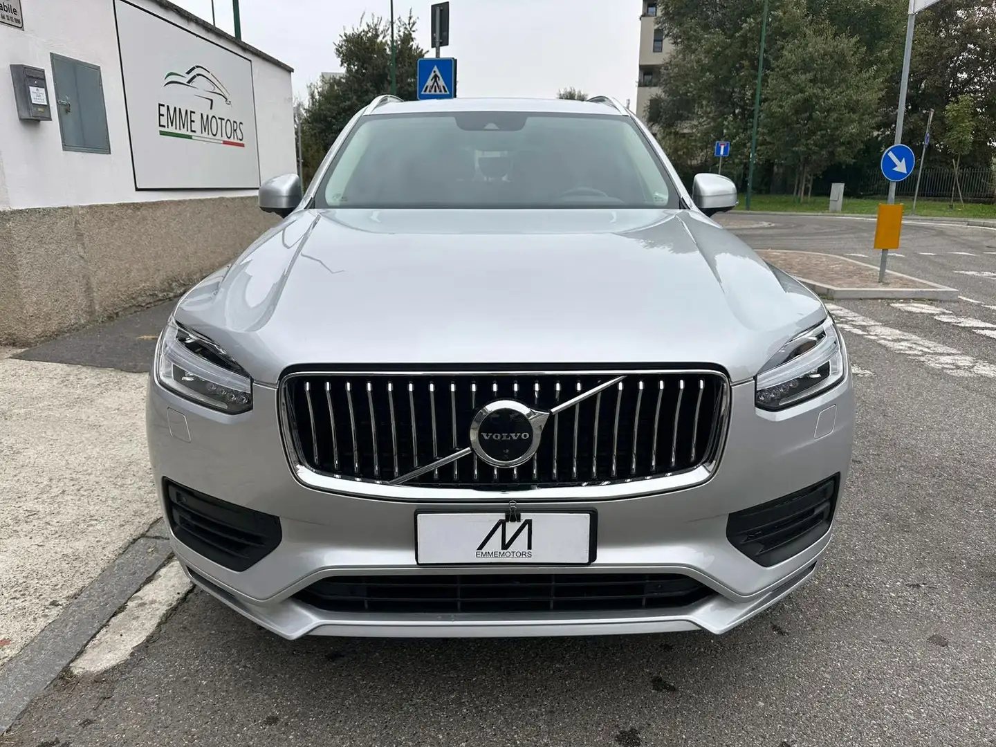 Volvo XC90 2.0 T8 phev Busin. Plus awd 7p AUT/CAMERA360/TETTO Argento - 2