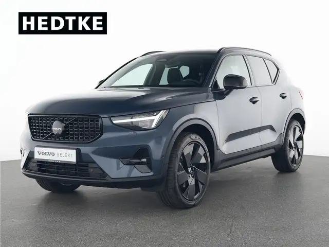 Volvo XC40 B3 Plus Black Edition AHK*GSHD*360°PIXEL