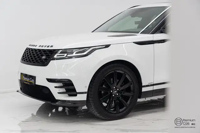 Land Rover Range Rover Velar view 12