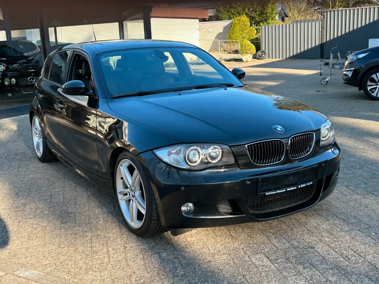 BMW 130 i M-PAKET BENZIN+LPG-GAS Nero - 2