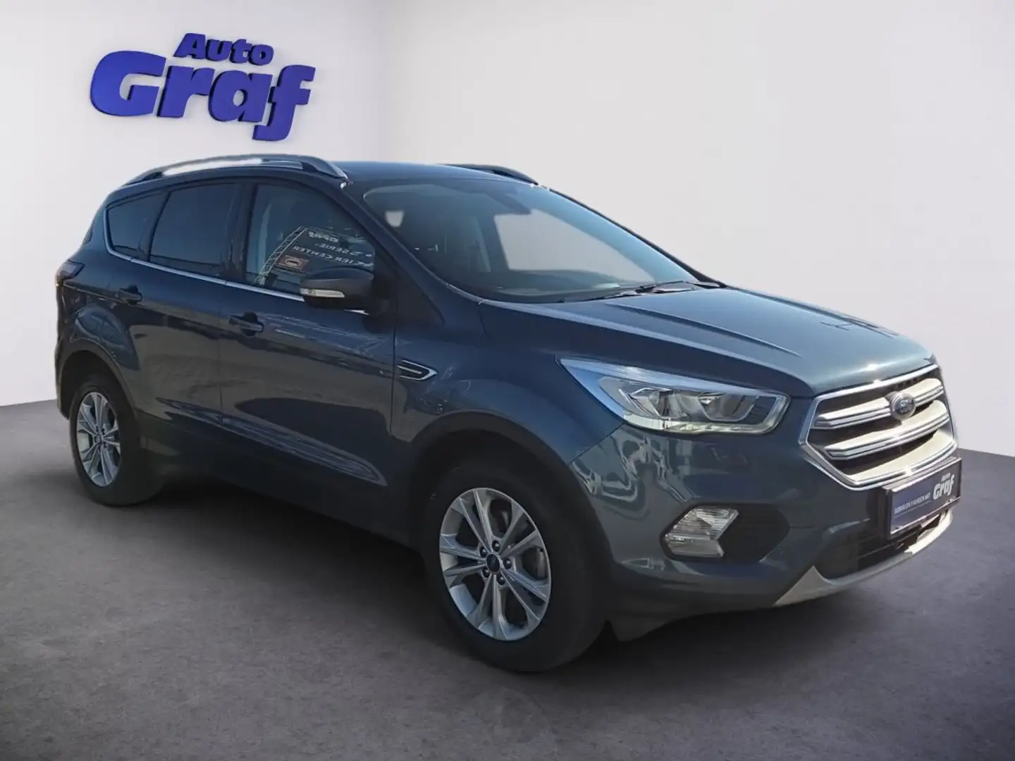 Ford Kuga 1,5 TDCi Titanium Blau - 2