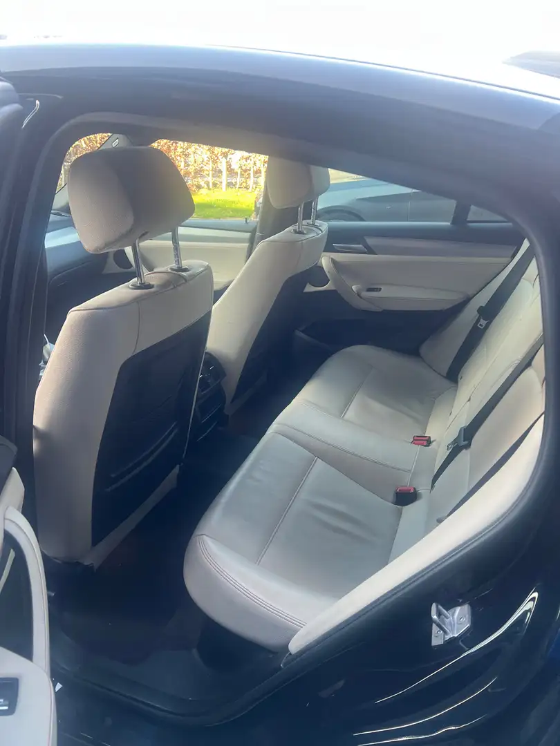 BMW X4 X4 xDrive20i Aut. xLine Noir - 2