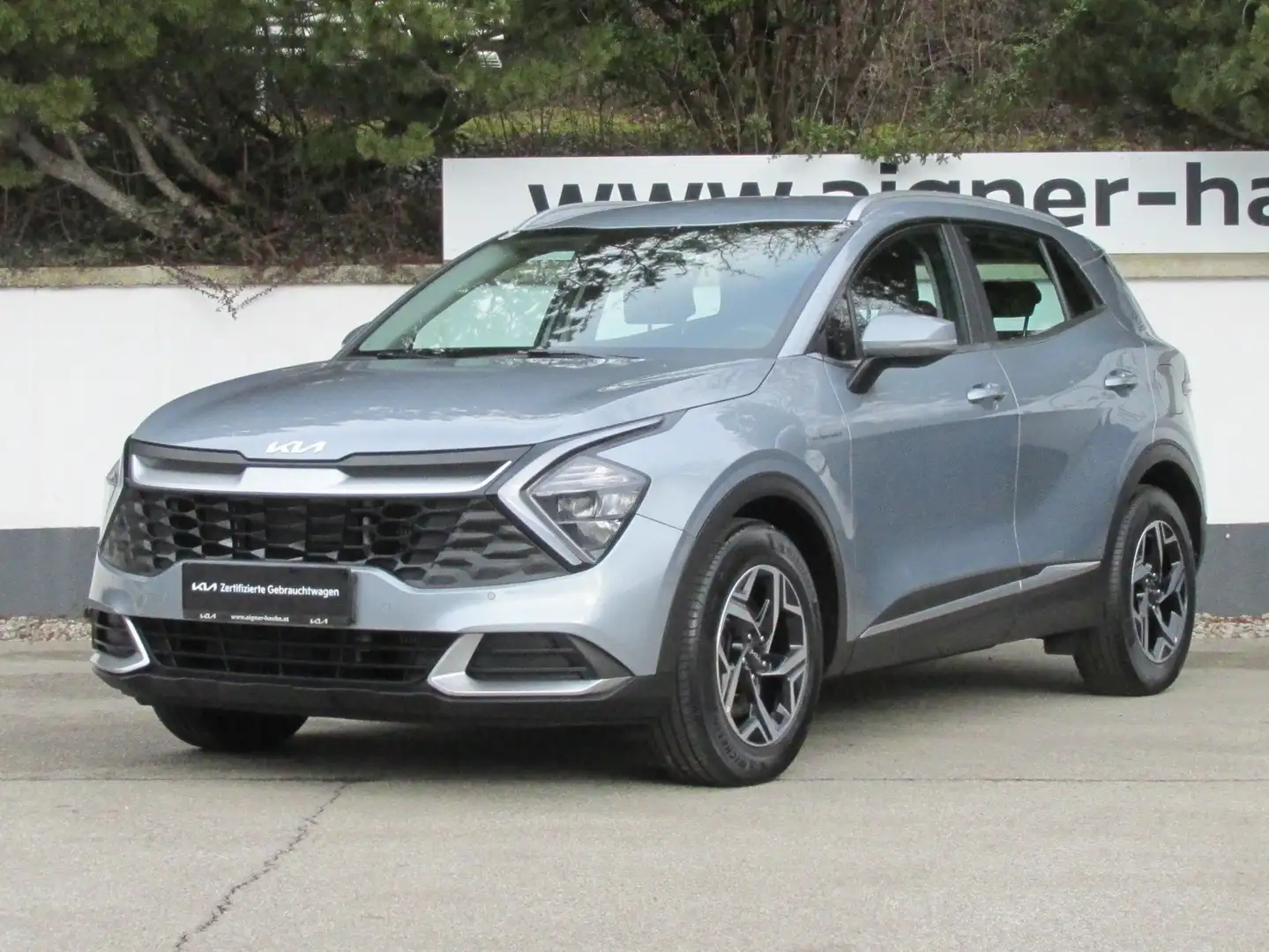 Kia Sportage 1,6 CRDI Silber Grau - 1