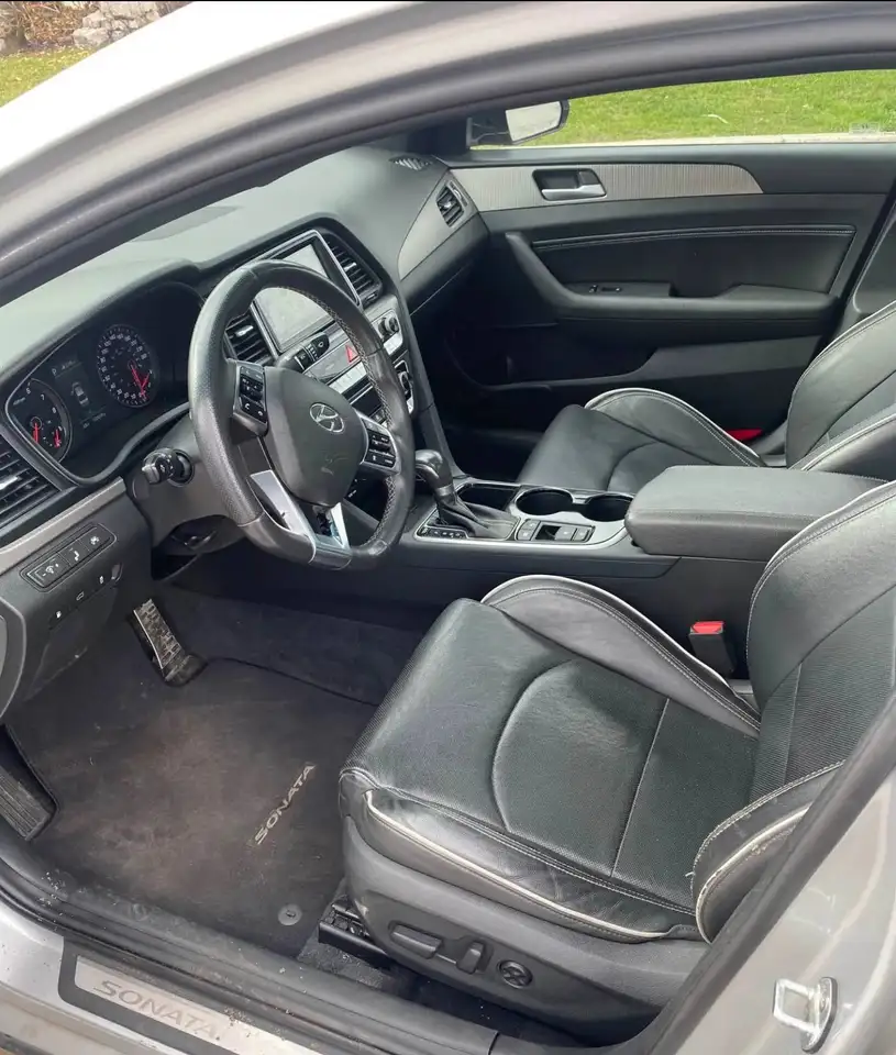 Hyundai SONATA снимка Hyundai SONATA
