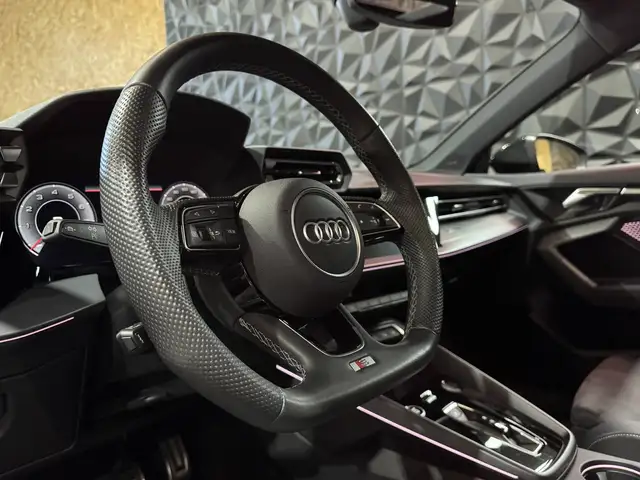 Audi A3 view 14