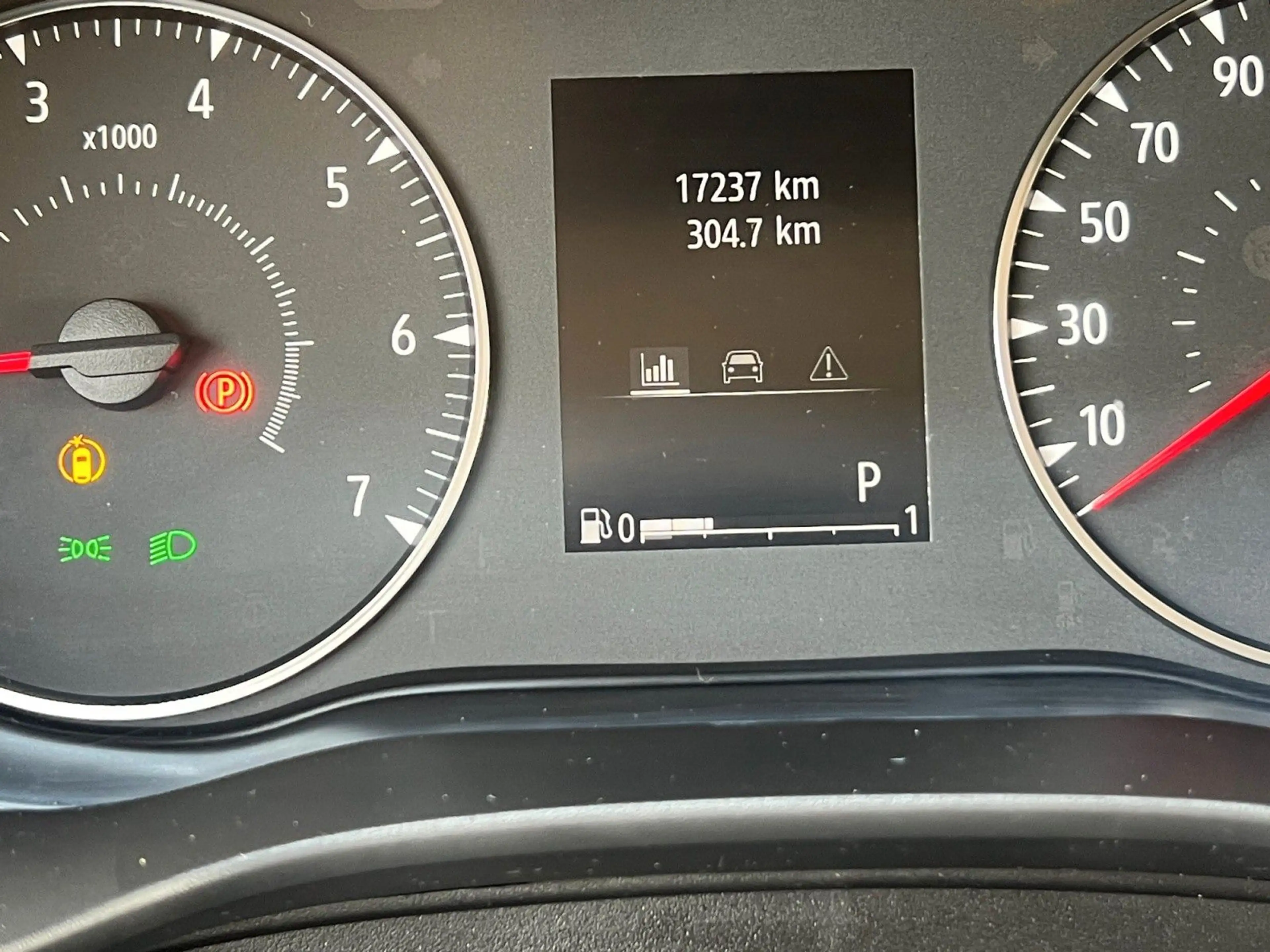 Dacia Sandero III 1.0 TCe 90 Stepway Comfort AHK SHZ — photo 13