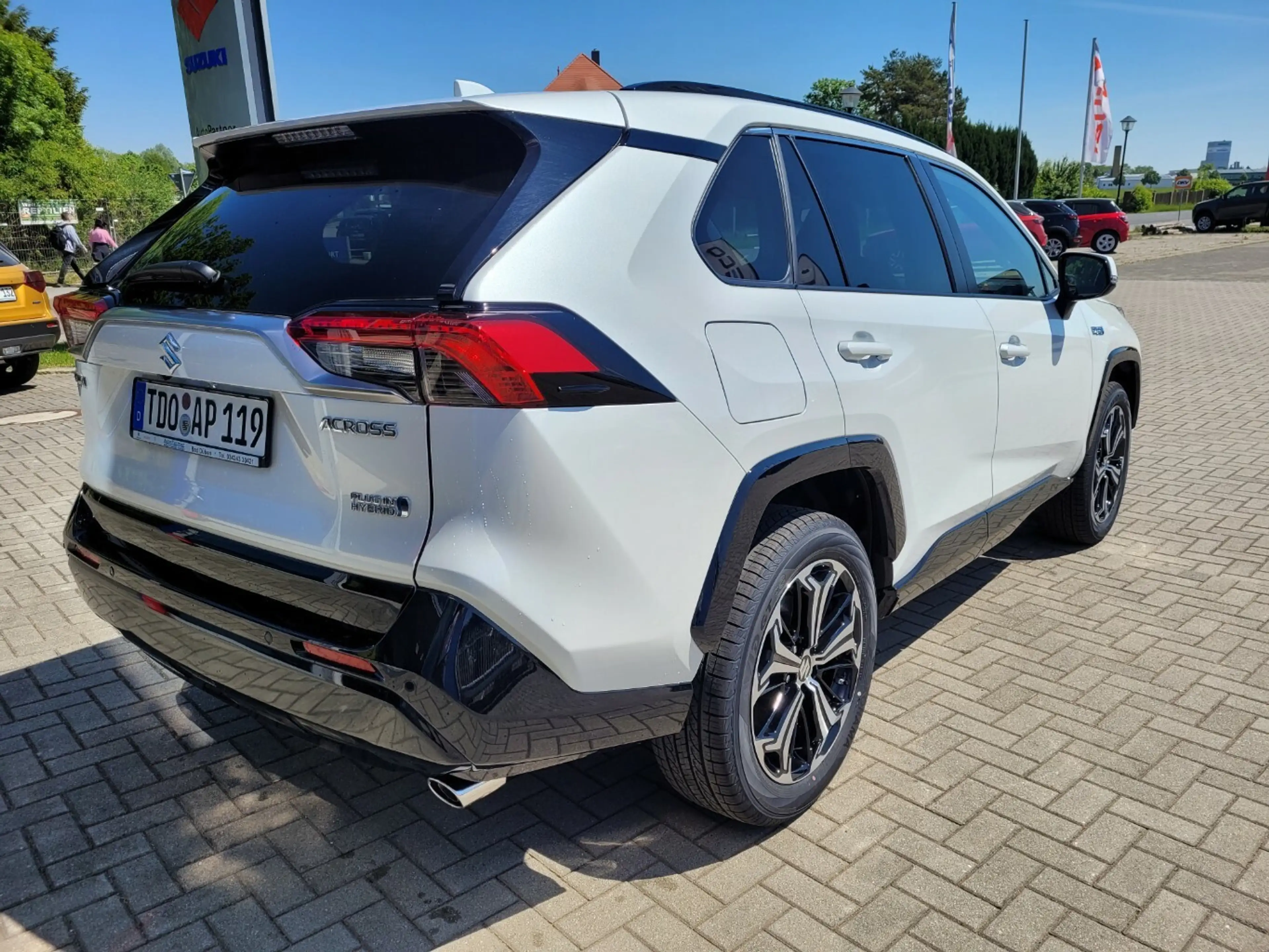 Suzuki Across PLUG-IN HYBRID Comfort+ (baugl. Toyota RAV4) — photo 6
