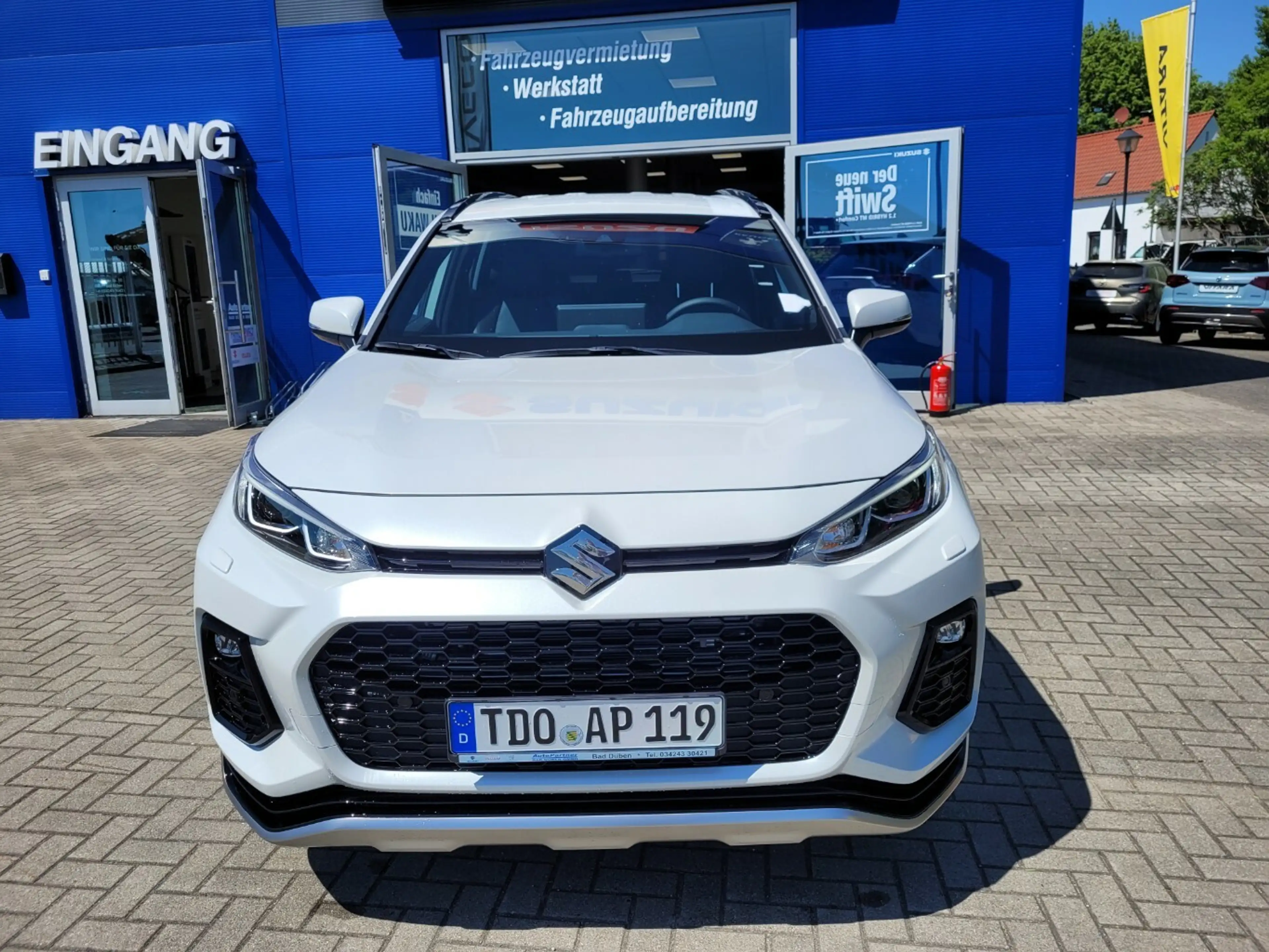 Suzuki Across PLUG-IN HYBRID Comfort+ (baugl. Toyota RAV4) — photo 3