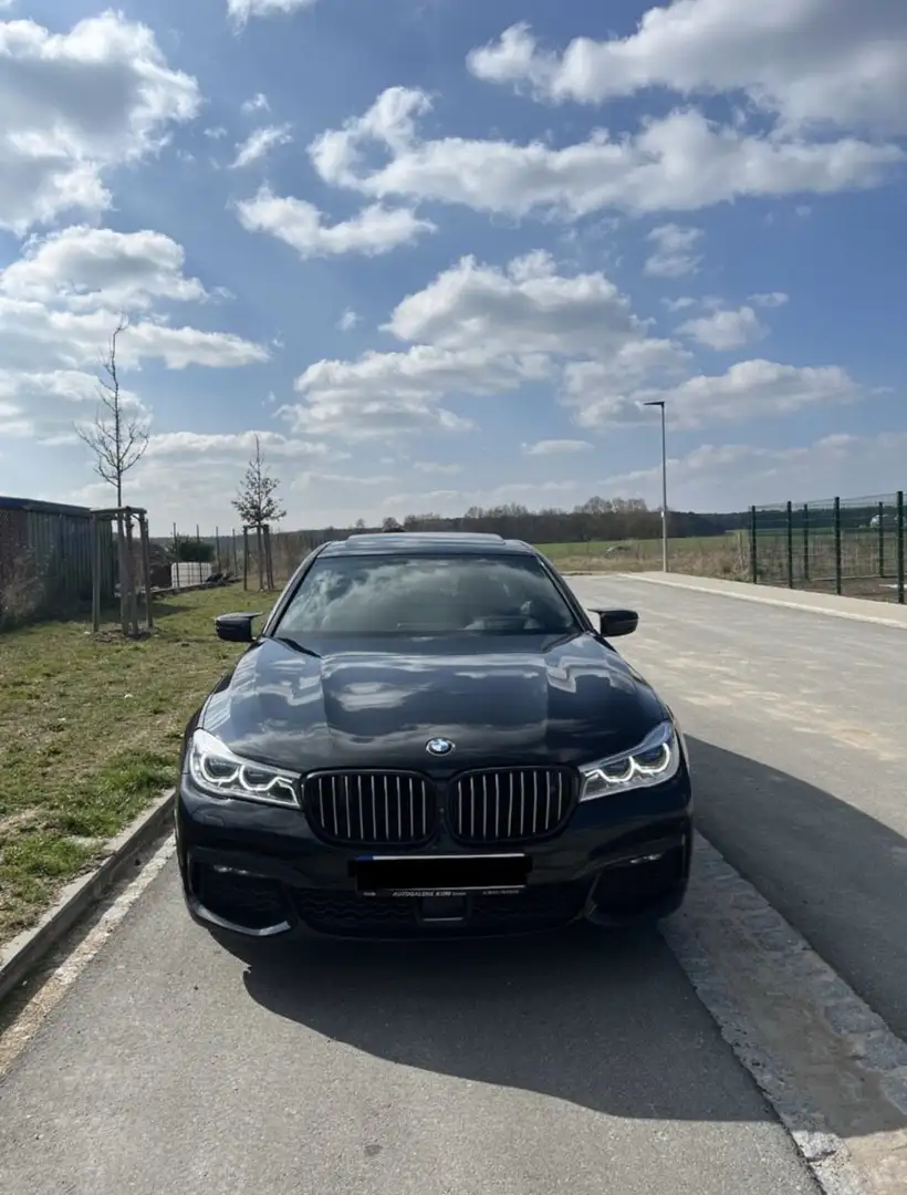 BMW 730 730d xDrive - 1