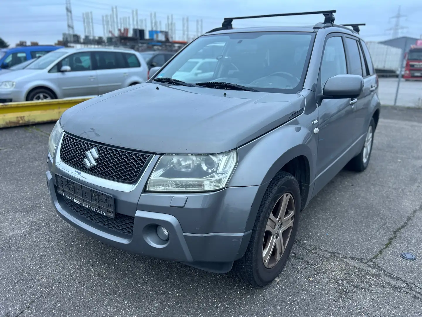Suzuki Grand Vitara 1.9 DDIS X 30 (5-trg.) Grau - 1
