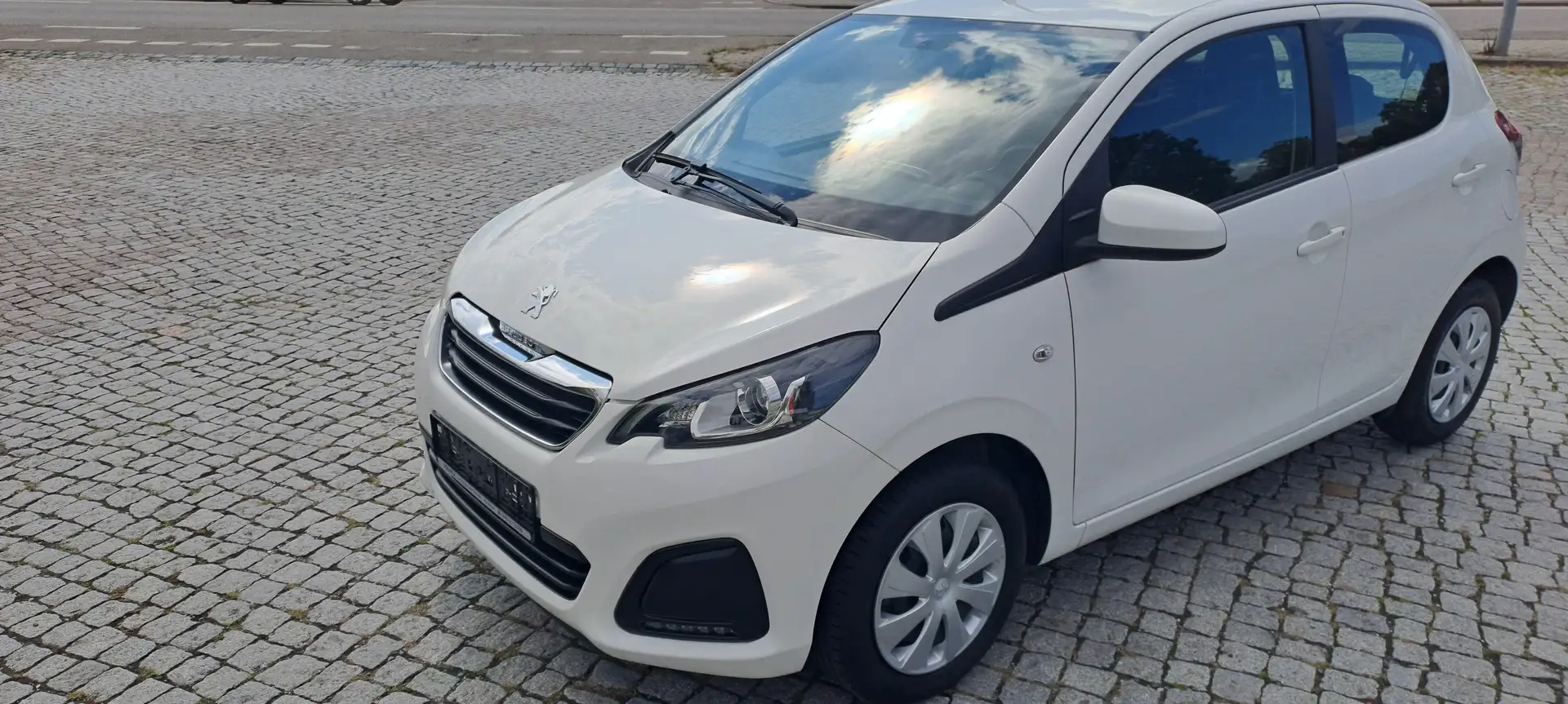 Peugeot 108 Weiß - 2