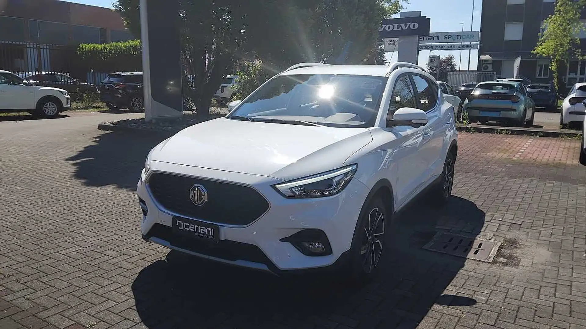 MG MG ZS 1.5 Luxury Blanco - 1
