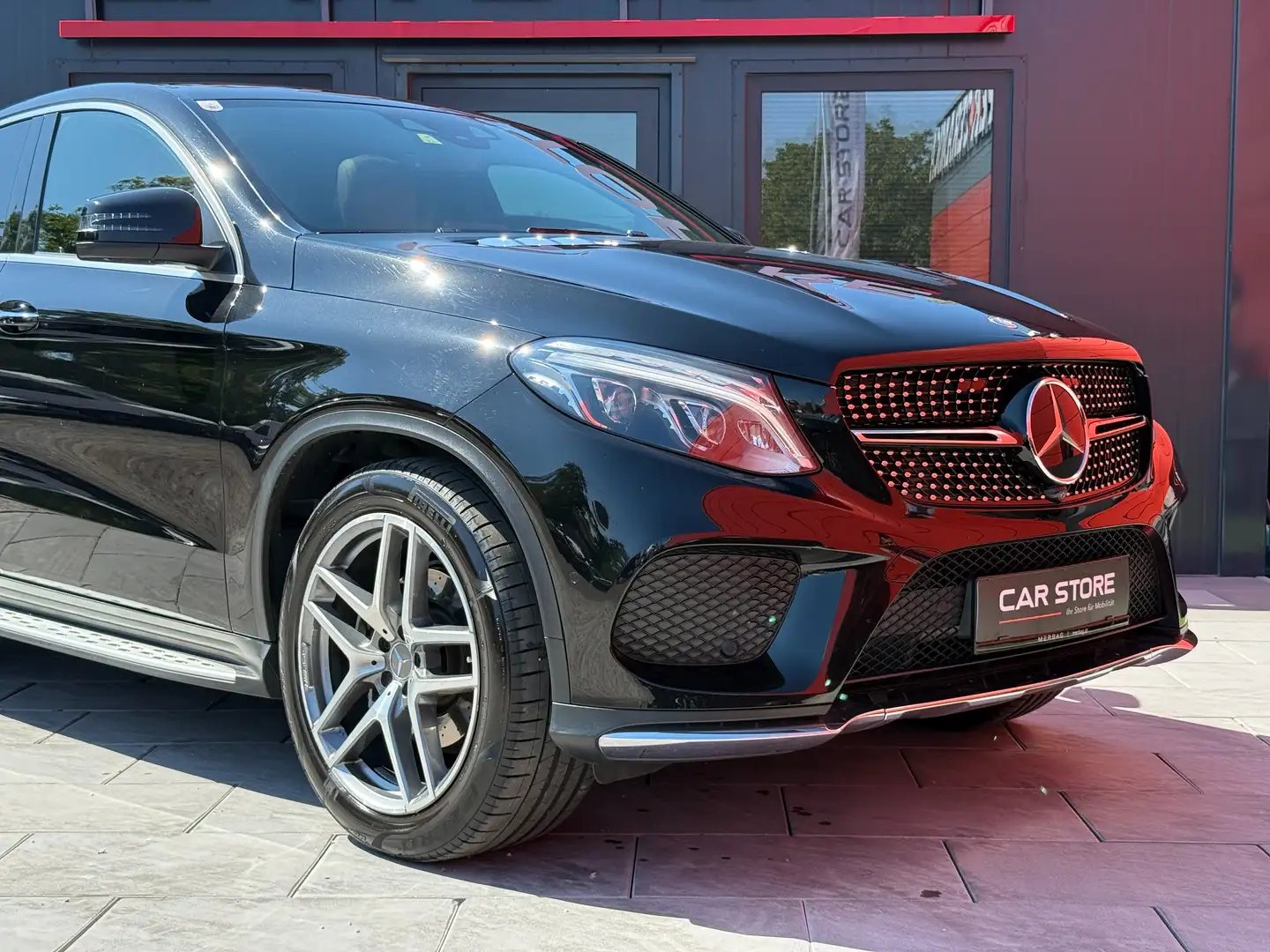 Mercedes-Benz GLE 350 d|4Matic|Pano|360°|Distronic|Luftfahrw.|Voll** Schwarz - 2