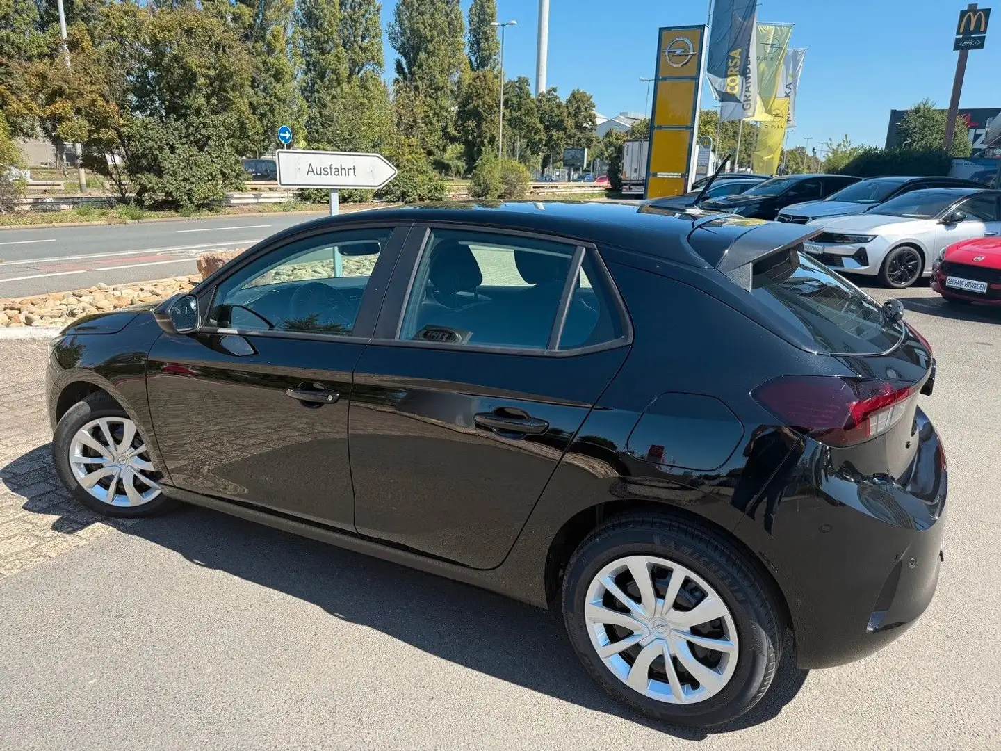 Opel Corsa F Edition 1.2 (100PS) PDC, SHZ, LHZ Noir - 2