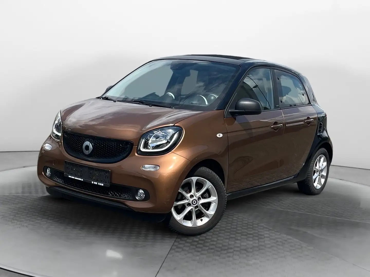 smart forFour Basis 66kW FALTDACH*KLIMAAUT*KAM*SZHG Braun - 1