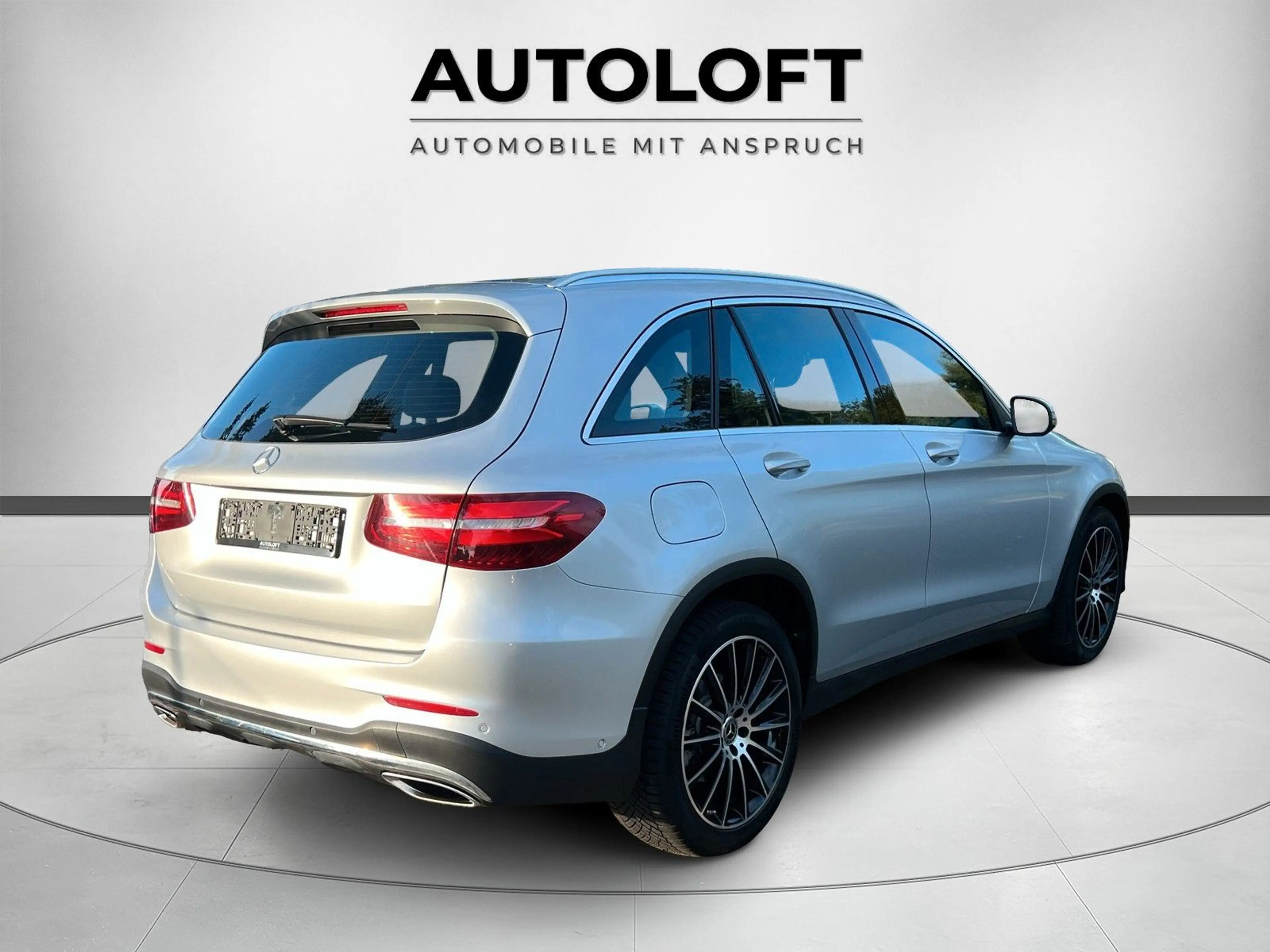 Mercedes-Benz GLC 250 GLC250 4Mat. AMG/BURM./DISTR./R-KAM/AHK/PANO/LED — photo 8