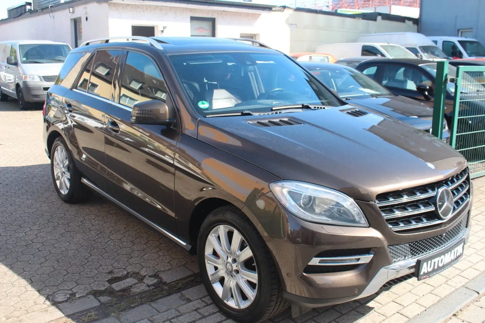 Mercedes-Benz ML 350 CDI 4 Matic/360°/Spur A./Std.Hzg./Luft Fa. Braun - 2