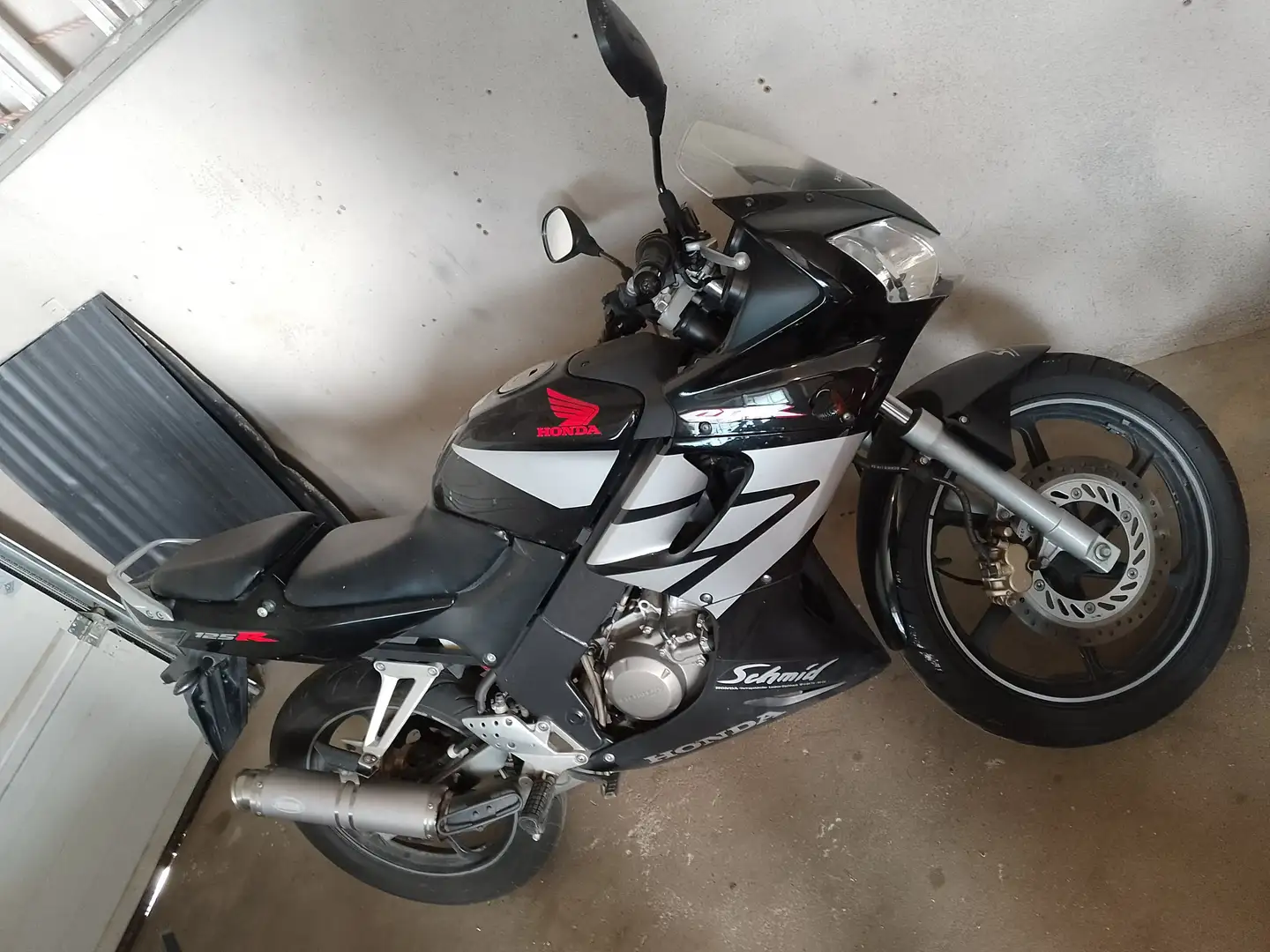 Honda CBR 125 CBR125 R Zwart - 2