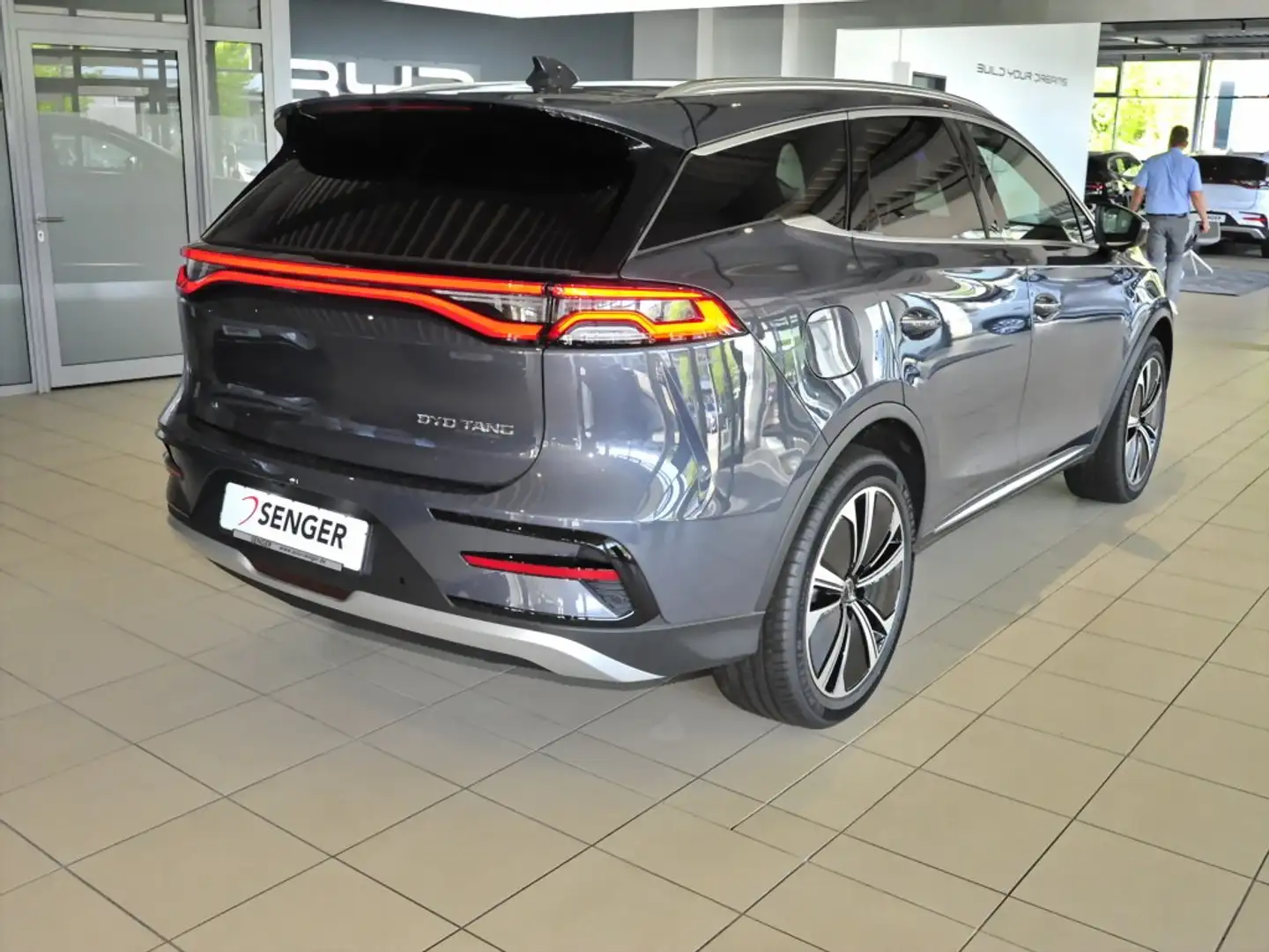 BYD Tang TANG Gris - 2