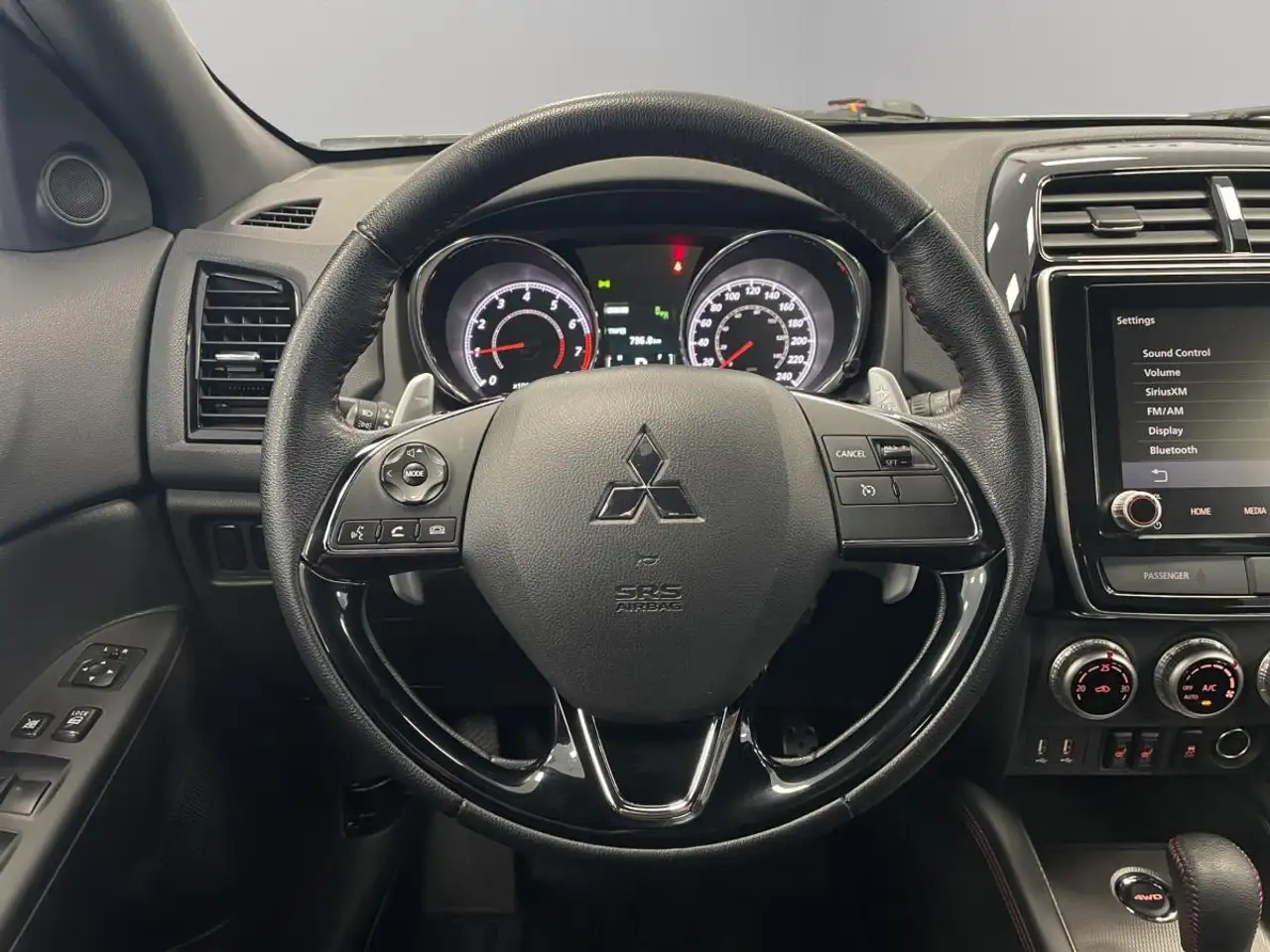 Mitsubishi RVR снимка Mitsubishi RVR