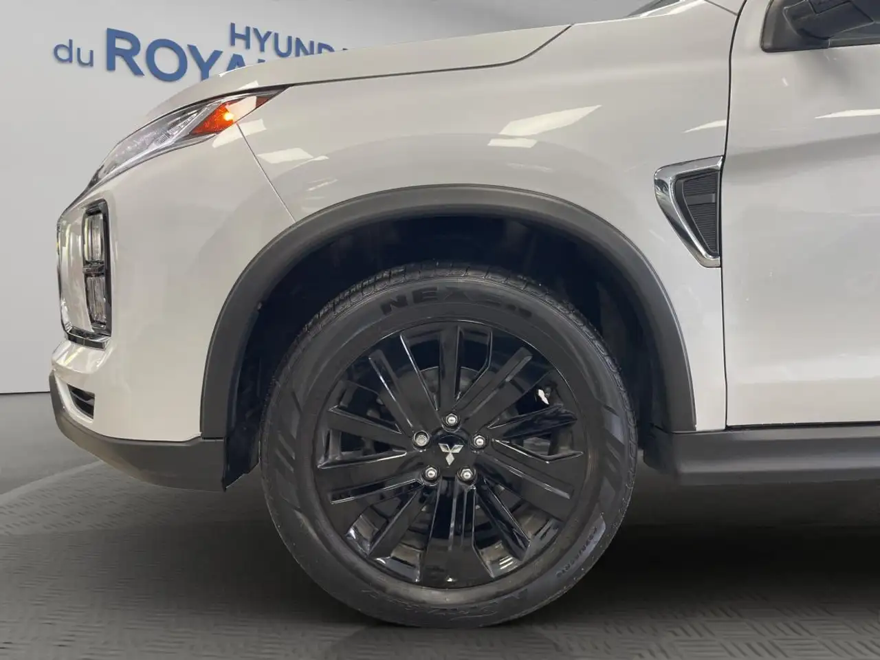 Mitsubishi RVR снимка Mitsubishi RVR