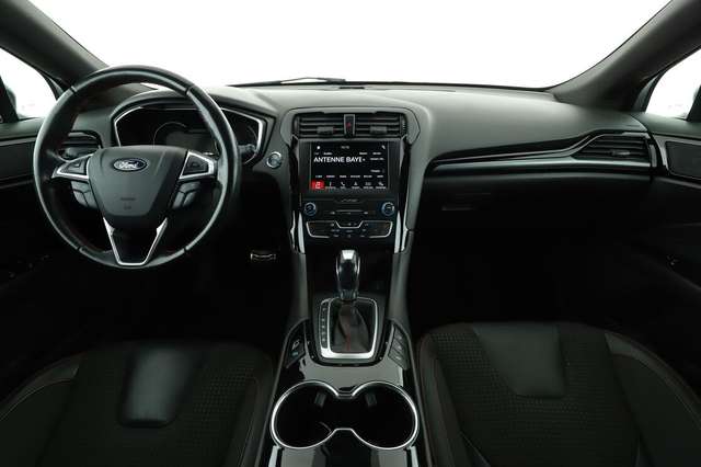 Imagine Ford Mondeo Mondeo Turnier1.5EcoBoost Start-Stopp Aut. ST-Line