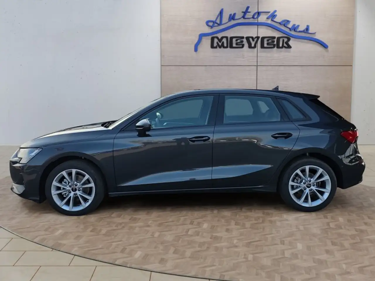 Audi A3 Sportback 35TFSI 4*J.Gar/LED/ACC/Keyless/el.Klappe, миниатюра 3