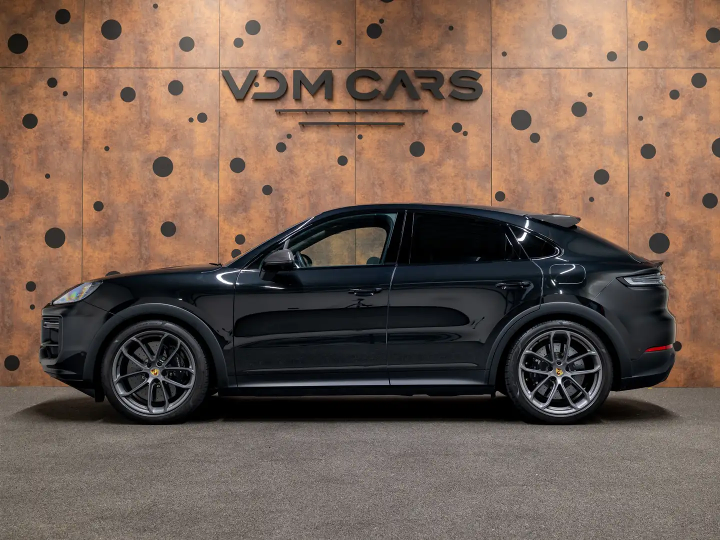 Porsche Cayenne Coupé 4.0 Turbo E-Hybrid GT | Achterasbest. | Bijr Schwarz - 2