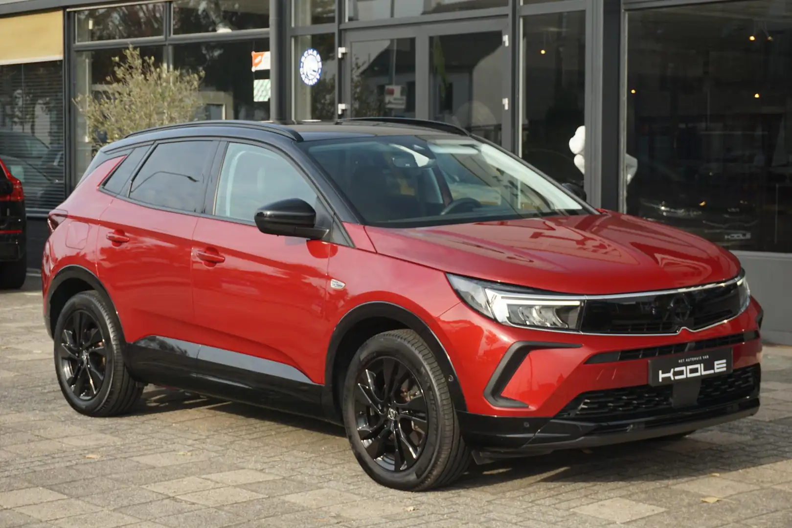 Opel Grandland 1.6 Turbo Plug-In Hybrid GS Line Rot - 2