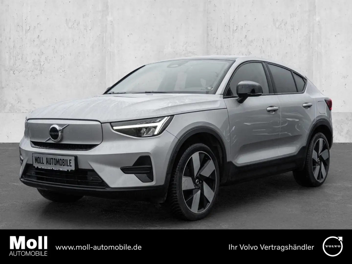 VOLVO C40