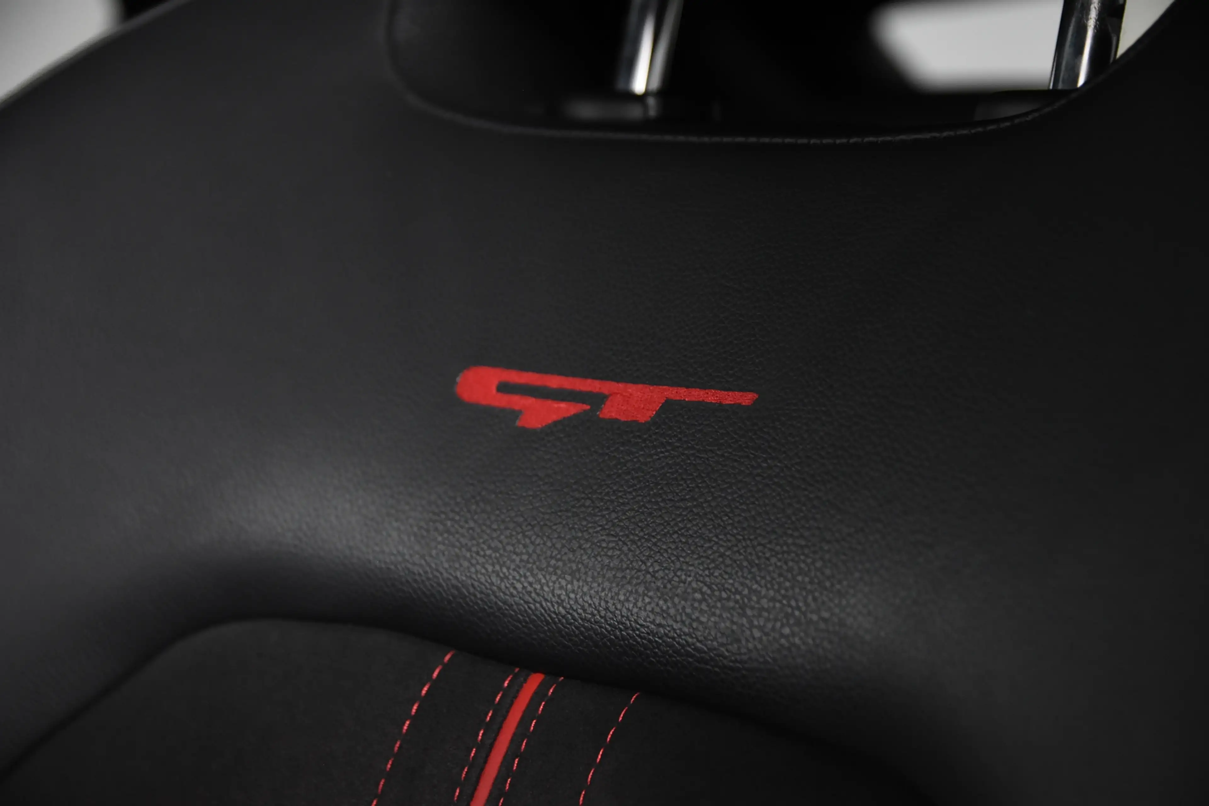 Kia ProCeed / pro_cee'd 1.6 T-GDI GT *Full-options* — photo 12