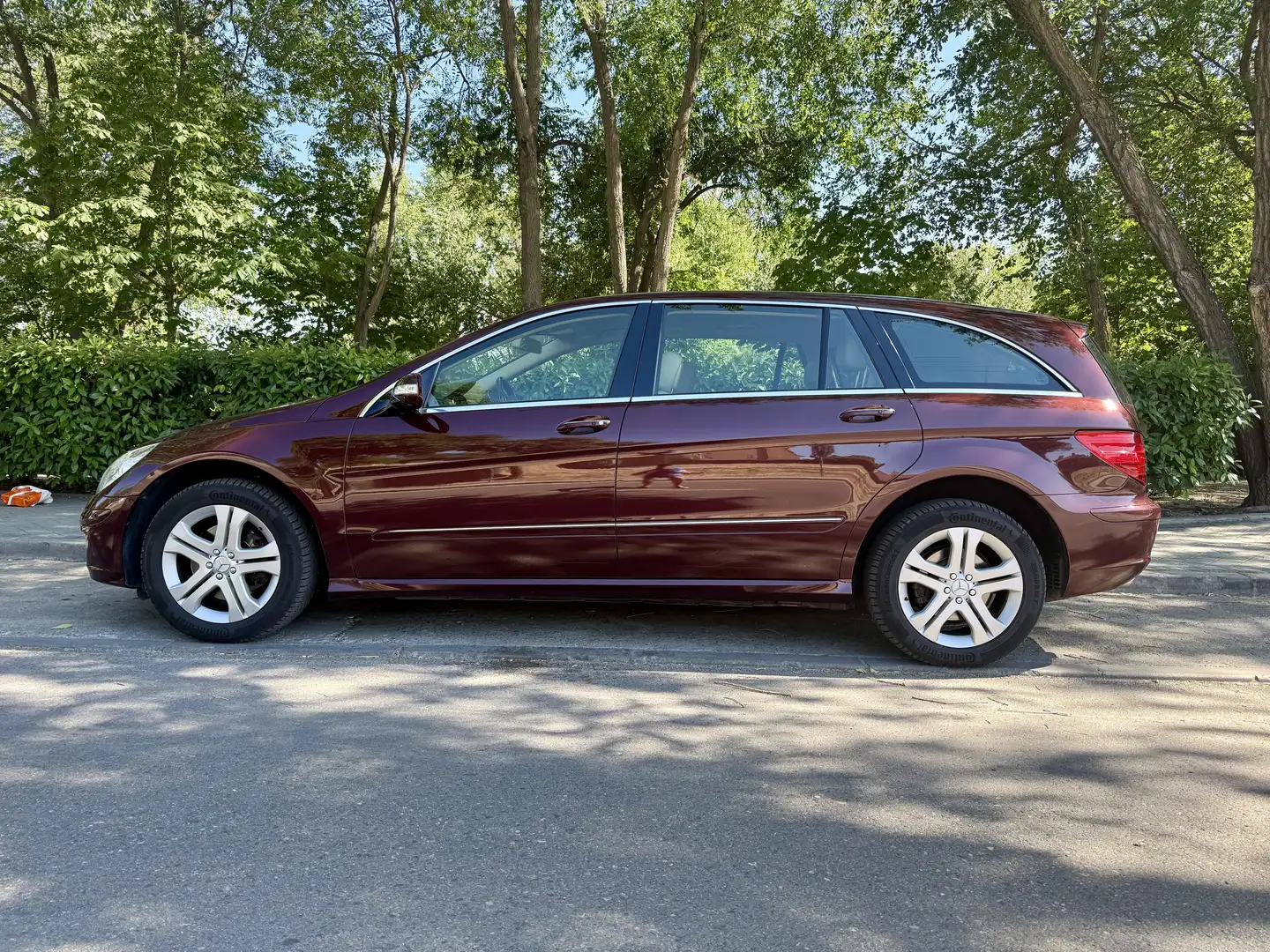 Mercedes-Benz R 500 L 4Matic 7G-TRONIC Violett - 2