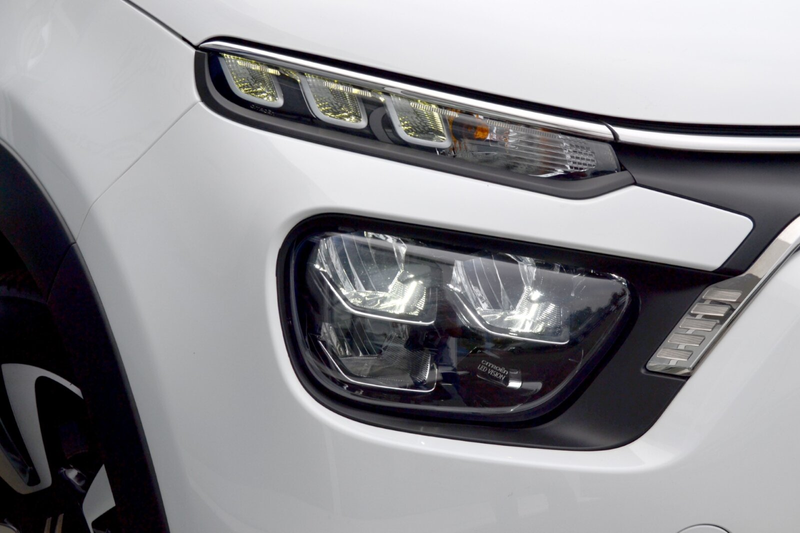 Citroen C3 C3 1,2 Shine AutoAC LMF USB+DAB eFH LED PDC — photo 8