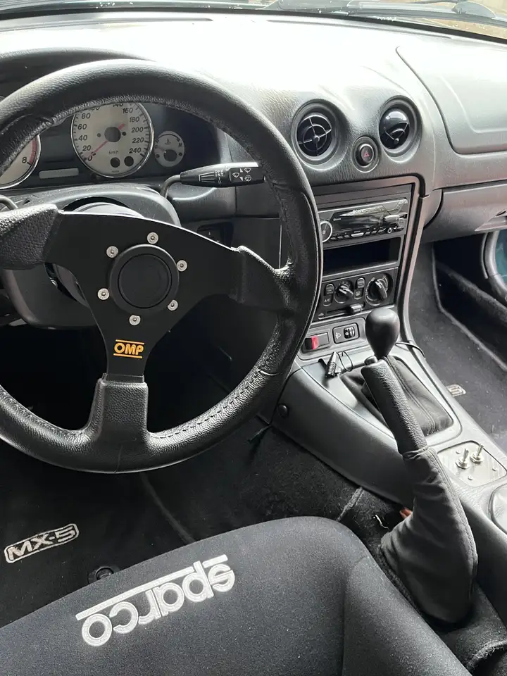 Mazda MX-5 1.6i 16v c/abs,HardTop, foto 6