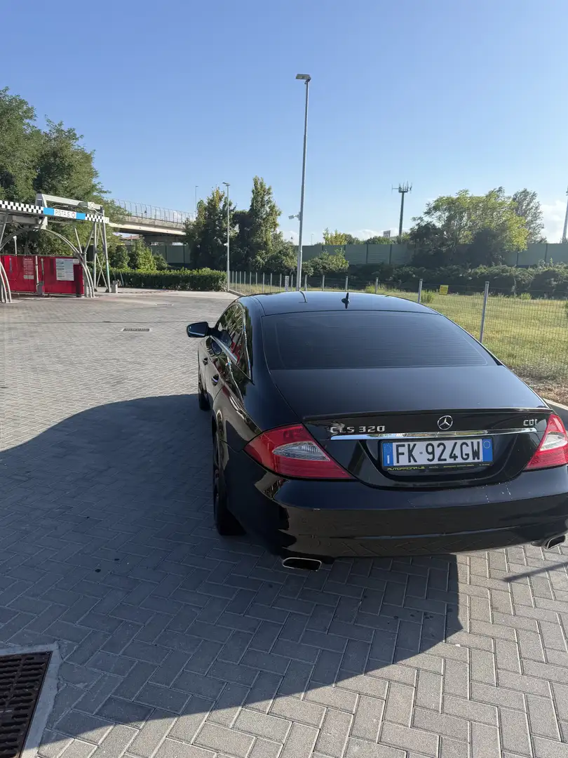 Mercedes-Benz CLS 320 cdi V6 - 2