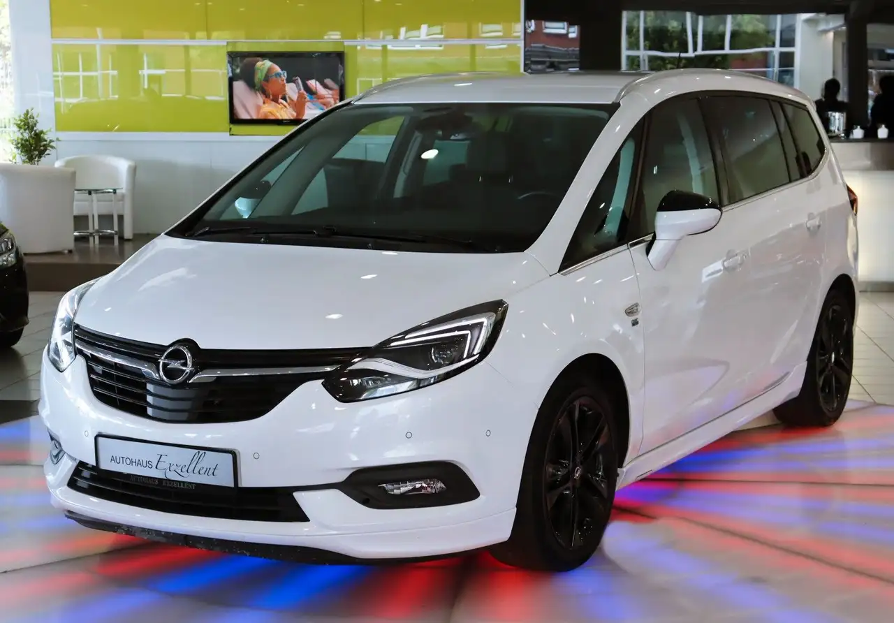 Opel Zafira Tourer