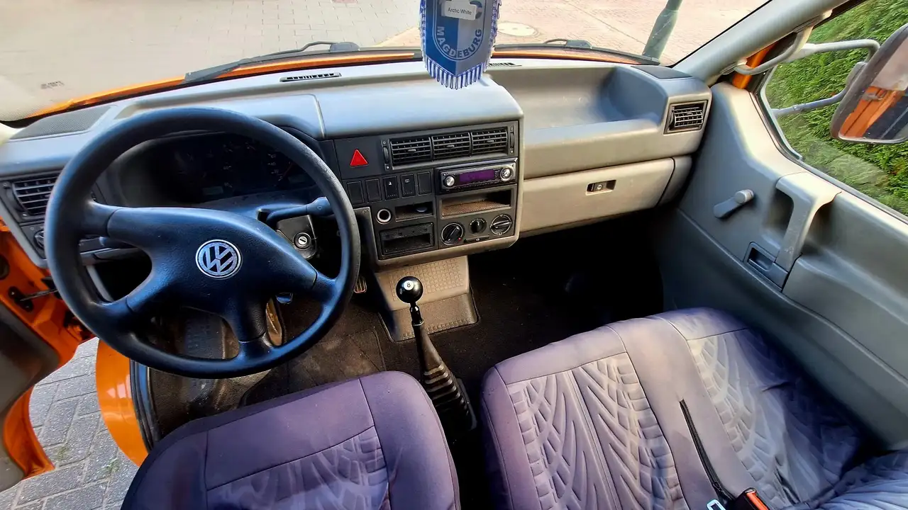 Volkswagen T4 Transporter TDI 7DH1Y2, foto 11
