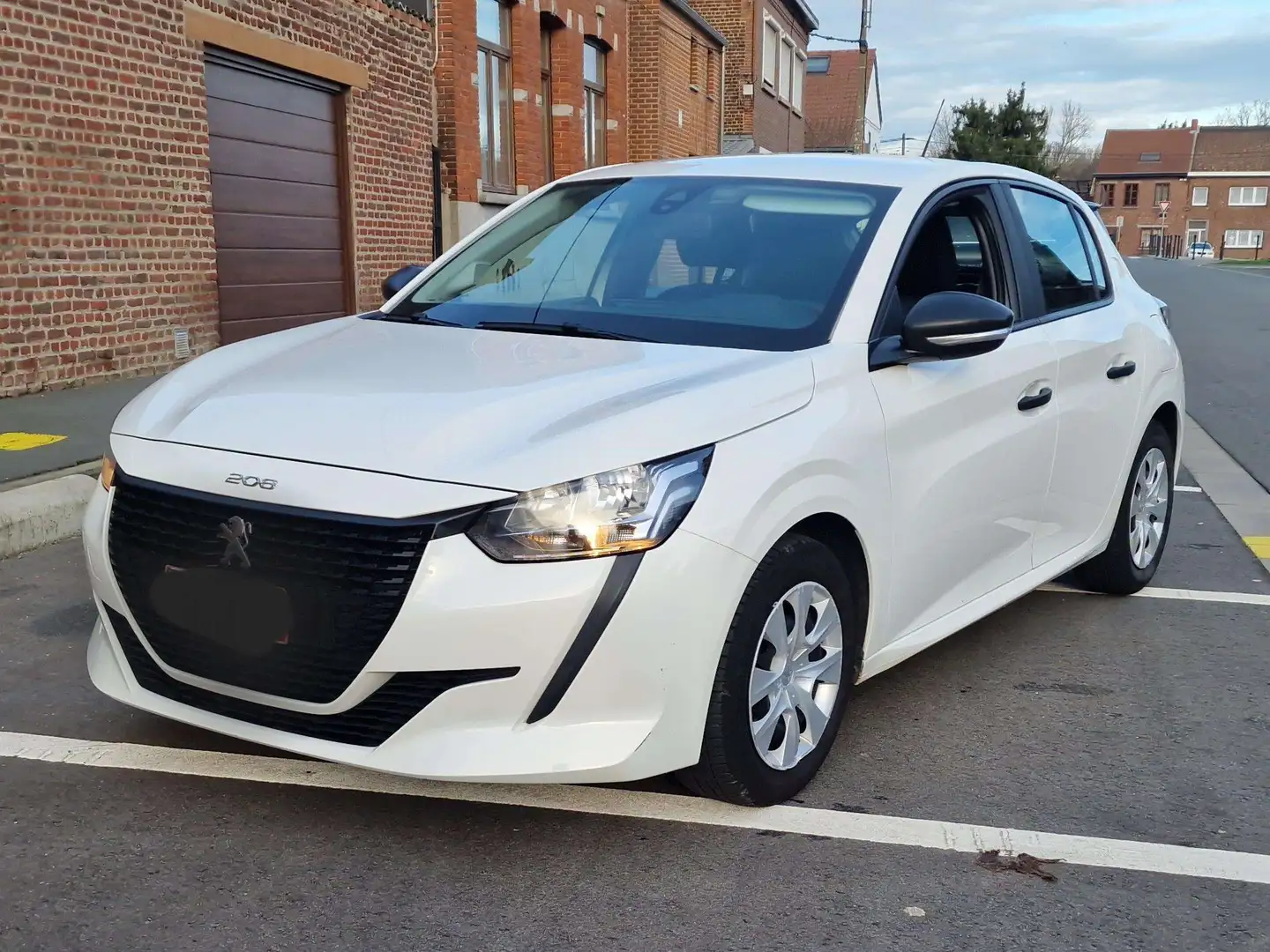 Peugeot 208 208 1.2i PureTech Active Pack Weiß - 2