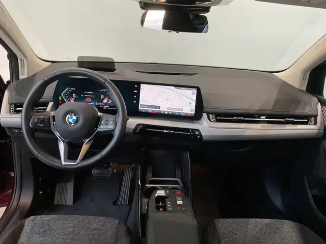 BMW 2 Series view 4