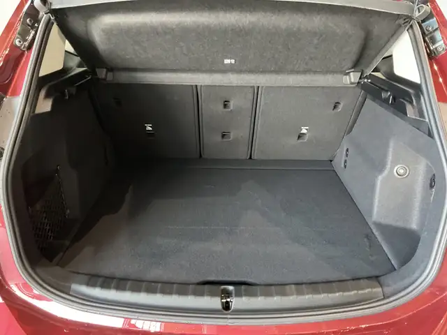 BMW 2 Series view 9