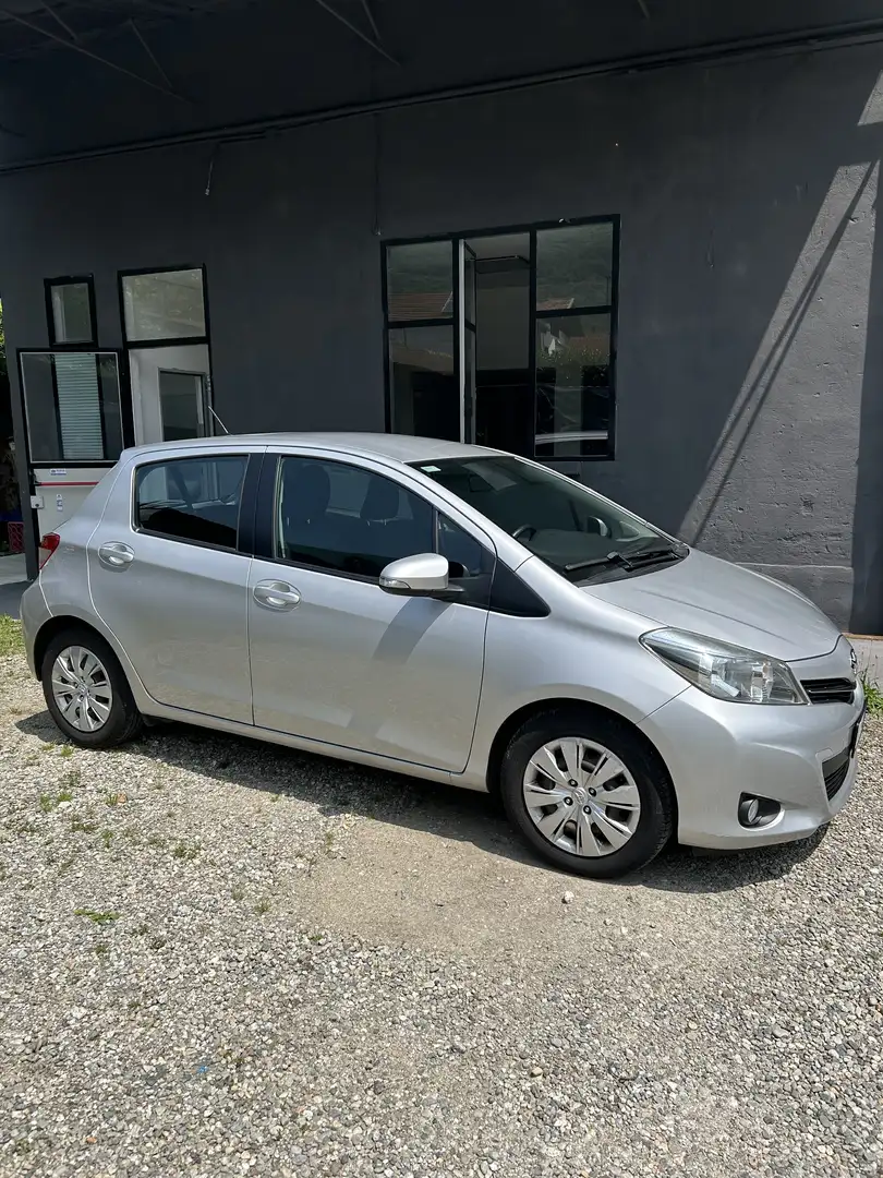 Toyota Yaris 5p 1.4 d-4d c/vsc+trc - 2