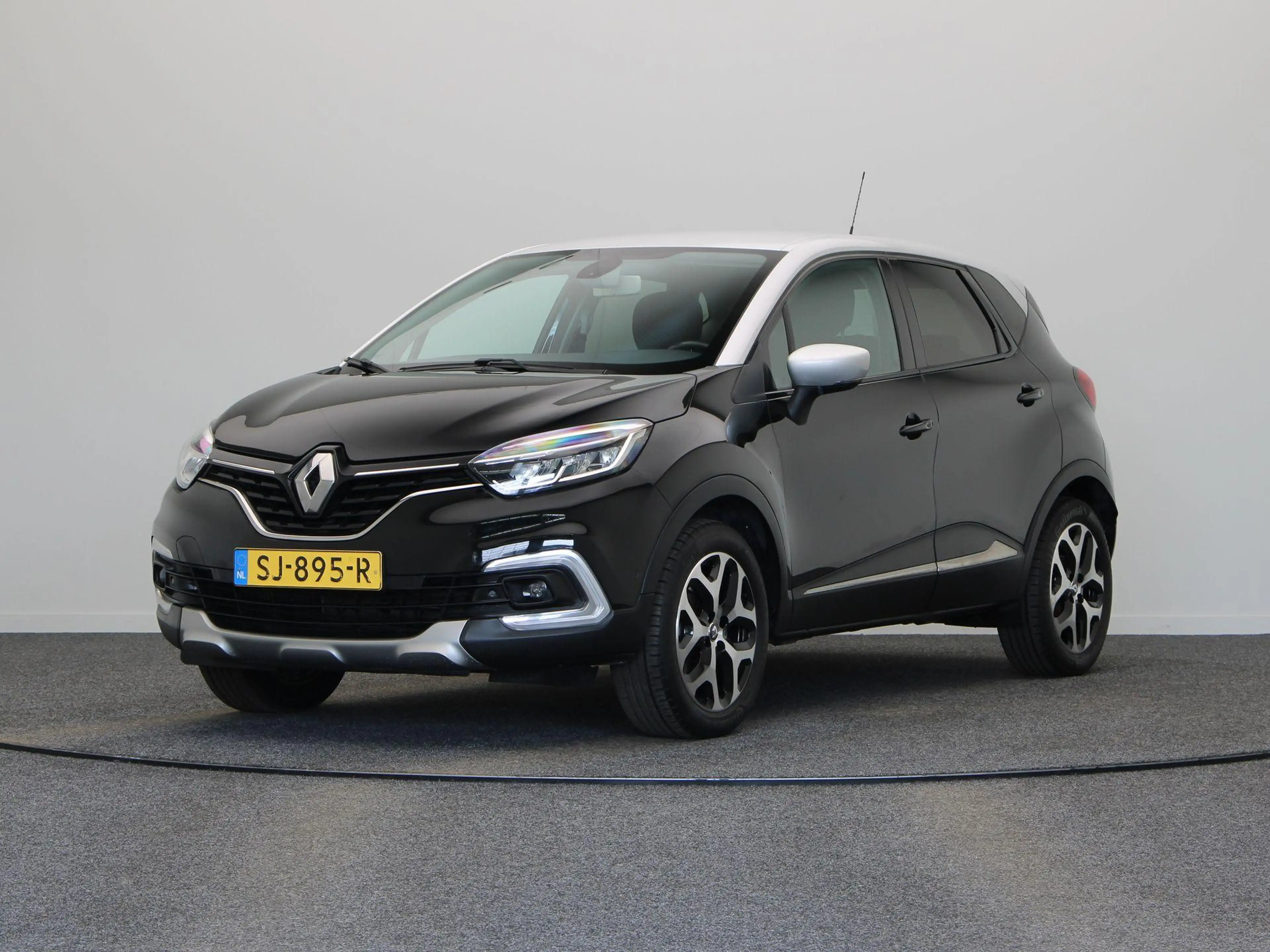 Renault Captur TCe 120pk Intens | Achteruitrijcamera | Climate co — photo 10