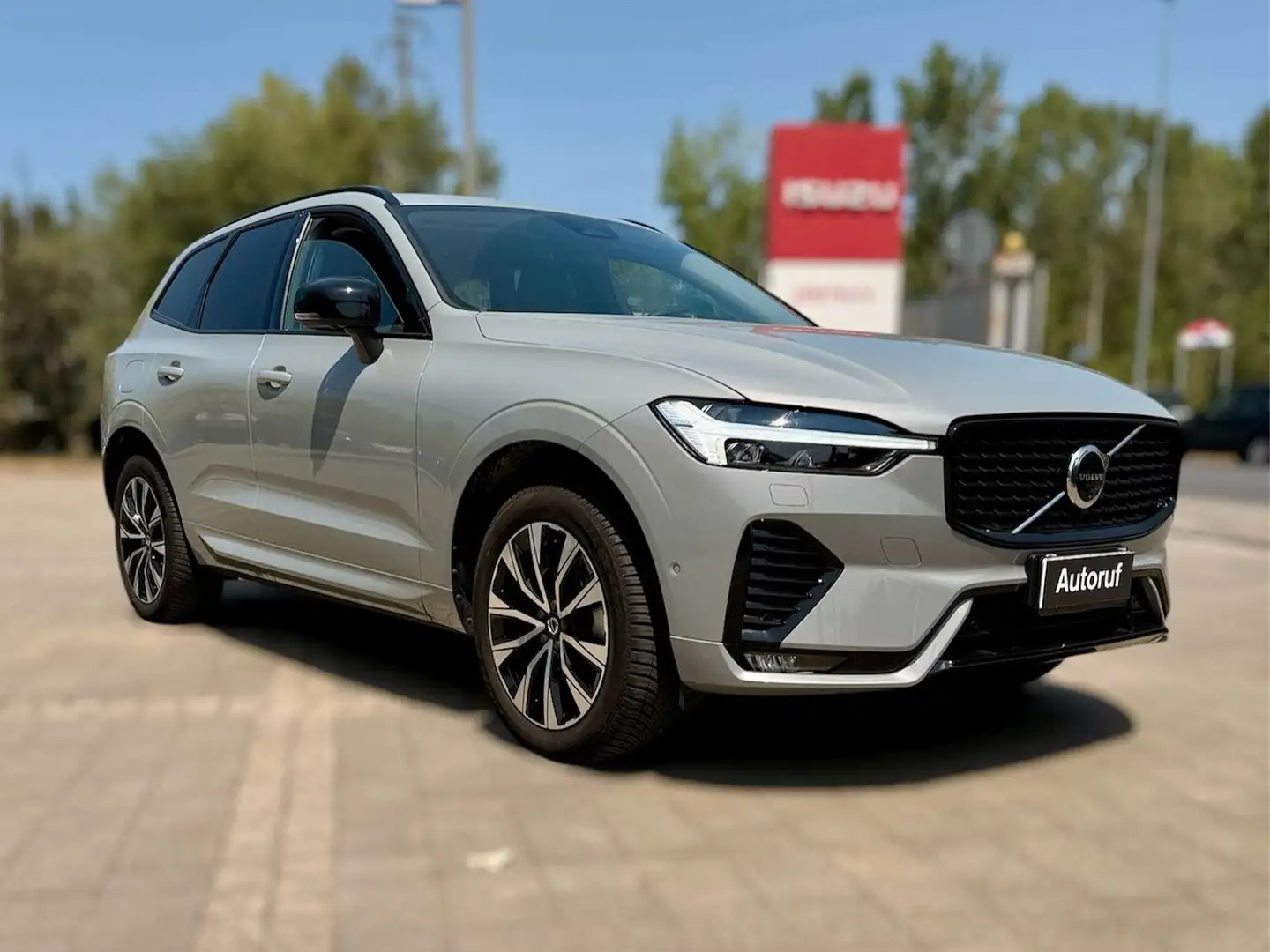 Volvo XC60 XC60 2.0 b4 Plus Dark auto Grigio - 1
