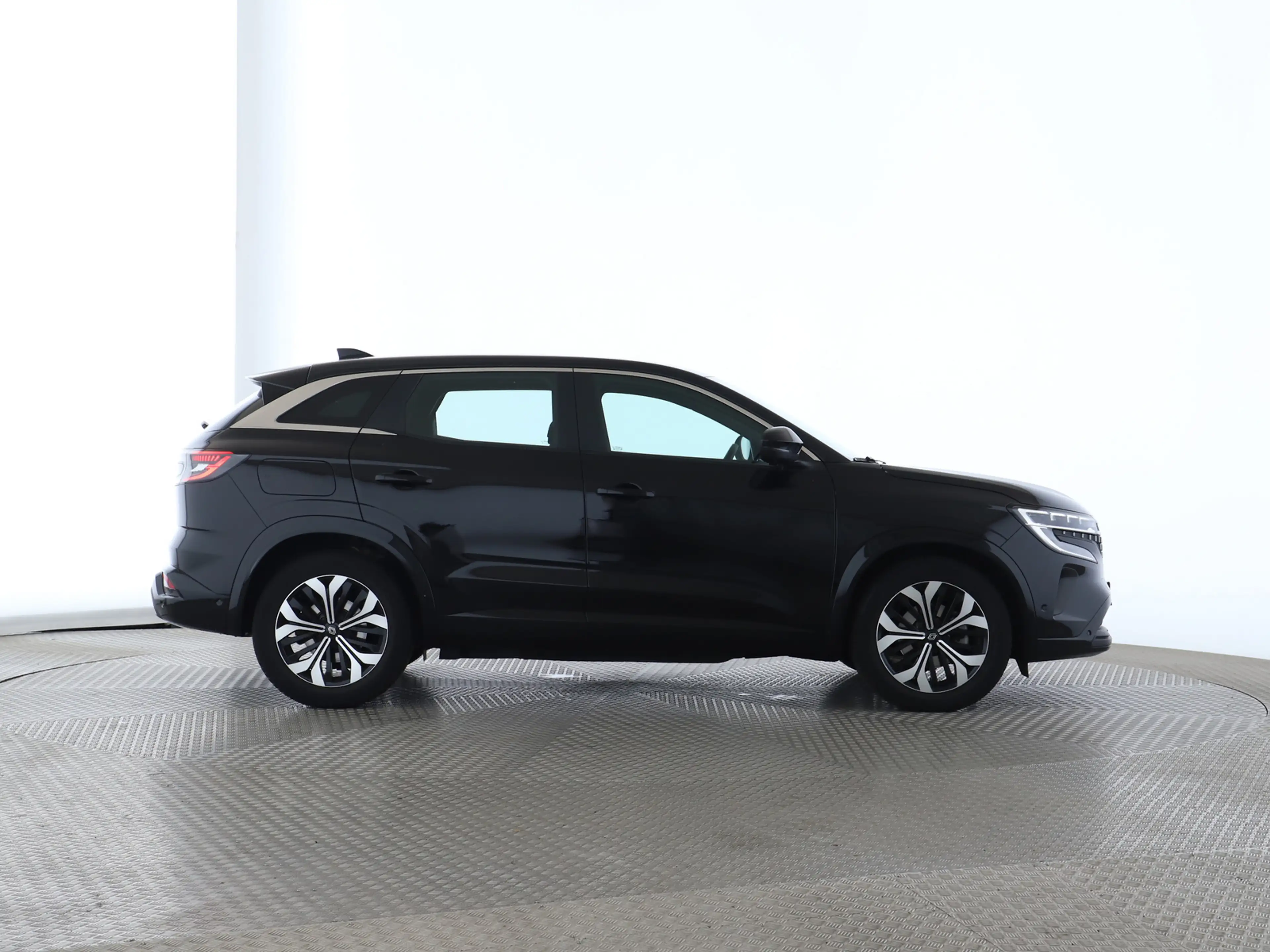 Renault Austral 1.3 TCe 160 Mild-Hybrid Evolution — photo 8