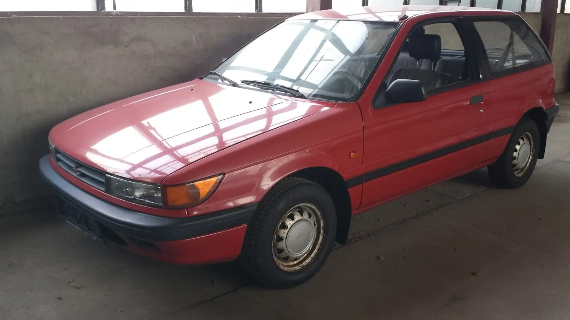 Mitsubishi Colt 1,3l  55 kW / 75 PS TÜV NEU ! Rot - 1