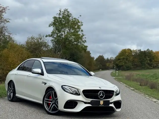 Mercedes-Benz E 63 AMG E 63 S AMG 4Matic+/Comand/Multibeam/Memory/Cam/